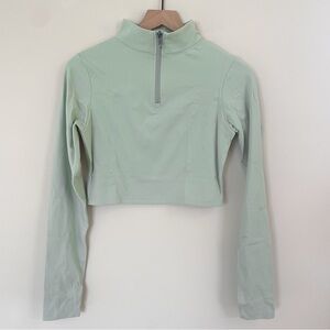Vitality Green Cropped Quarter Zip Size XL